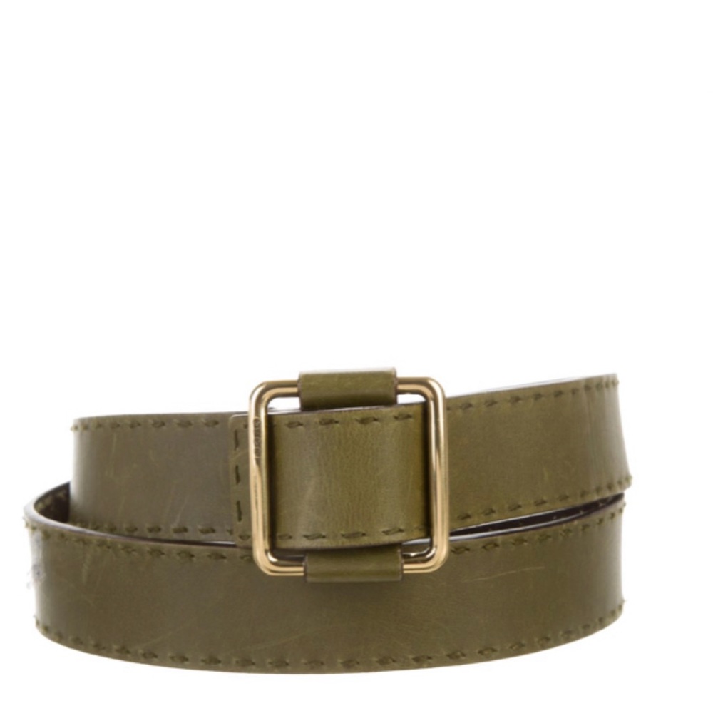 Gucci leather belt. Size small